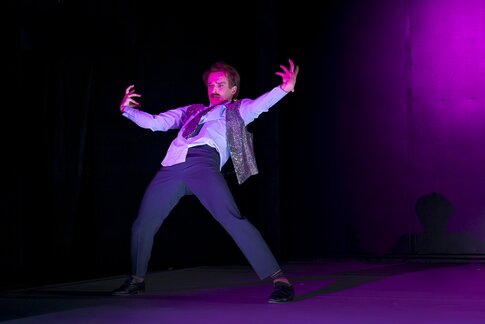 Stück: What am I Doing Here? / Choreografie: Eskil Dorrepaal Foto: Eskil Dorrepaal