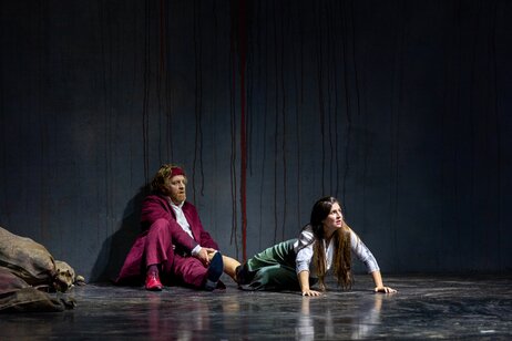 Johannes Maria Wimmer (Thoas), Annina Wachter (Hermione)  | © Victor Klein