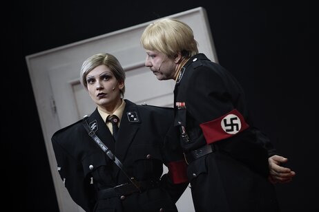 Letitia Toursarkissian, Stefan Riedl