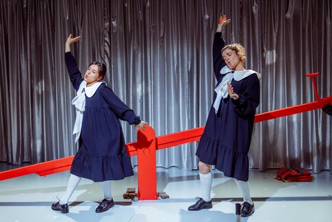 Desirée Jakobitsch (Lila) & Wiltrud Stieger (Elena)