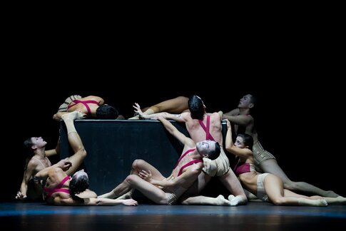 No-Pleasure Pain: Ensemble