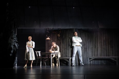 Ulrike Lasta (Wirtin), Stefan Riedl (Bergretter), Patrick Ljuboja (Flo)