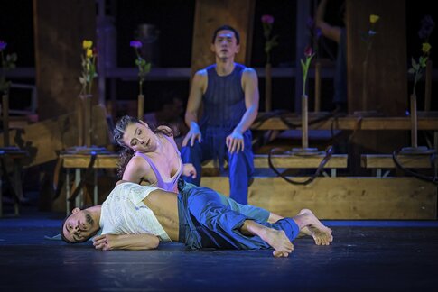 Franklin Jones da Silva Santos, Antonietta Bajraktari, Yi Yu