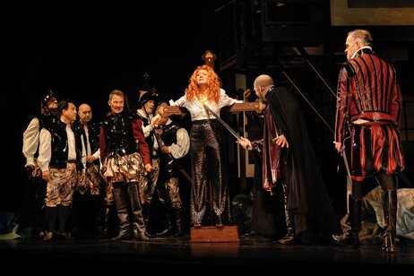 Michael Gann (Übersetzer), Jennifer Maines (Hexe), Christian Miedl (Don Stepano), Stephen Chaundy (Don Gairre), Chor