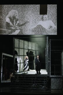 Hazel Neighbour (Echo), Marcel Brunner (Seher)