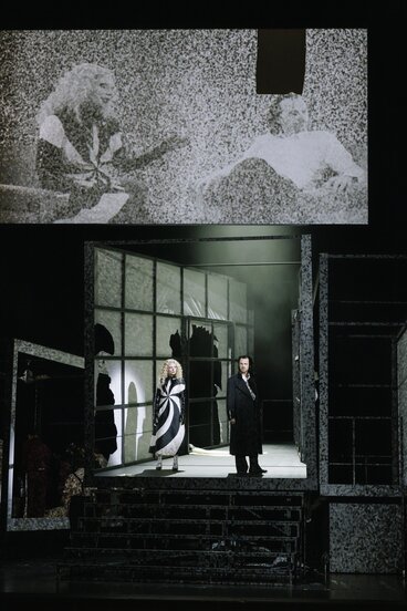 Hazel Neighbour (Echo), Marcel Brunner (Seher) | © Marcella Ruiz Cruz
