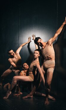 «Meat Market» Spyros Zikos, Catarina Abreu, Olivia Swintek, Giorgos Mitas