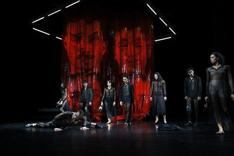 «Meat Market» Ensemble | © Ida Zenna