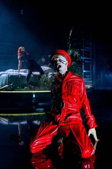 ÖEA Kammerspiele Innsbruck: Lucy Altus (Nur), Julien Horbatuk (Guy) & Thomas Lichtenecker (Doll) | © Victor Klein