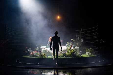 ÖEA Kammerspiele Innsbruck: Lucy Altus (Nur) & Thomas Lichtenecker (Doll) | © Victor Klein
