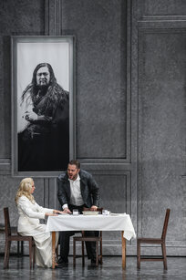 Viktorija Kaminskaite (Amelia), Önay Köse (Renato) | © Barbara Pálffy