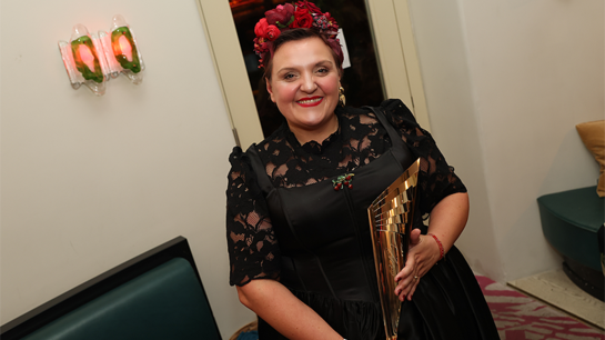 Petra Alexandra Pippan, Gewinnerin des NESTROY-Publikumspreis 2025 | © Katharina Schiffl