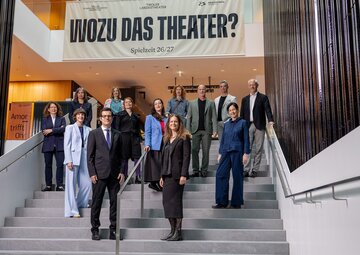 Unser Leitungsteam (von links nach rechts, beginnend ganz oben): Elisabeth Schack, Uschi Oberleiter, Stefan Späti, Martina Natter, Marcel Leemann, Wolfgang Laubichler, Susanne Fohr, Laura Nöbauer, Jeannine Grüneis, Julia Spinola, Bettina Bruinier, Markus Lutz, Irene Girkinger