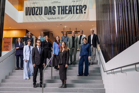 Unser Leitungsteam (von links nach rechts, beginnend ganz oben): Elisabeth Schack, Uschi Oberleiter, Stefan Späti, Martina Natter, Marcel Leemann, Wolfgang Laubichler, Susanne Fohr, Laura Nöbauer, Jeannine Grüneis, Julia Spinola, Bettina Bruinier, Markus Lutz, Irene Girkinger | © Victor Klein