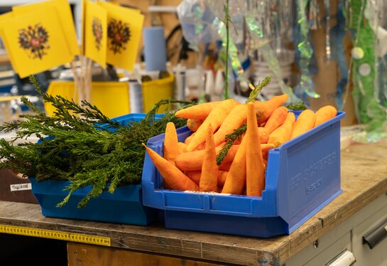 Requisiten für aktuelle Produktionen
